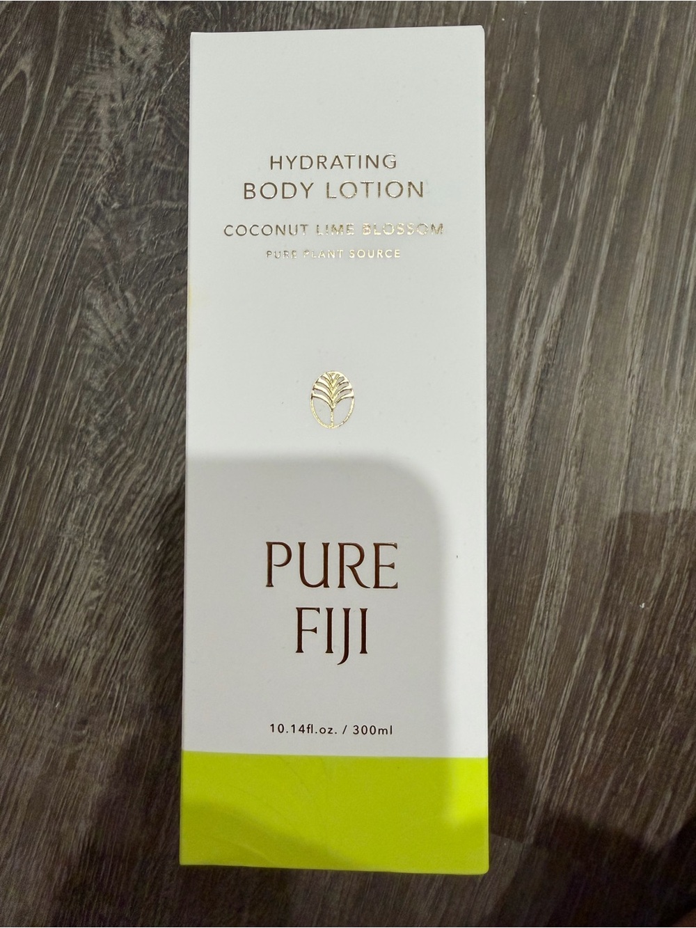 Pure Fiji Hydrating Body Lotion - Coconut Lime Blossom (Green/White)